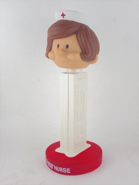 ナース ブラウン [PEZ(ペッツ)] FUNKO(ファンコ) Wacky Wobbler(ワッキーワブラー) ボブルヘッド