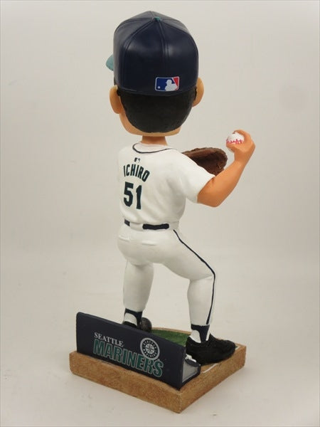 イチロー シアトル・マリナーズ LEGENDS OF THE DIAMOND 野球場 Forever Collectibles 5000体限定 ボブルヘッド