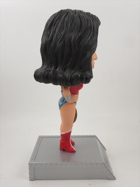 ワンダーウーマン [DC UNIVERSE] FUNKO(ファンコ) Wacky Wobbler(ワッキーワブラー) ボブルヘッド