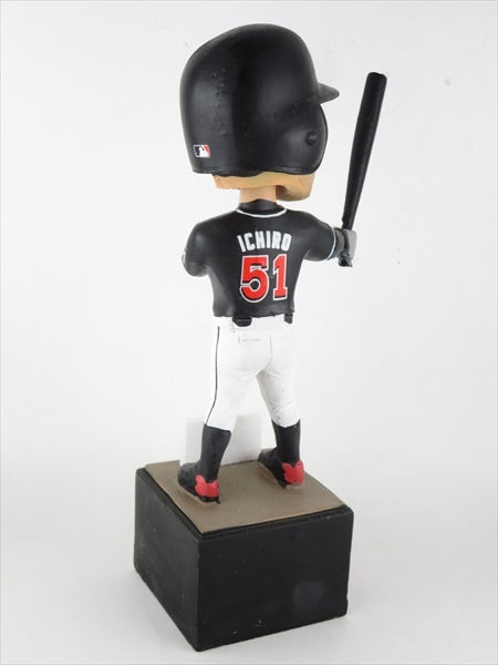 イチロー マイアミ・マーリンズ ボブルヘッド ヒットカウンター付き TIRE KINGDOM
