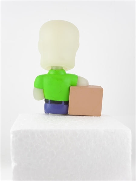 ボーンダディ 畜光版 コンピューターシッター [COMPUTER SITTER] FUNKO(ファンコ) ミニボブルヘッド